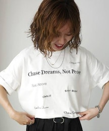 しまむら | ロゴTシャツ(mako)☁︎MとLL(Tシャツ/カットソー)