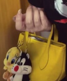 M | トップス