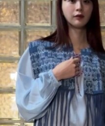 VIVIENNE TAM | トップス