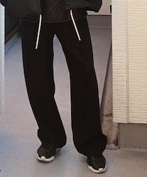 GU | バレルレッグスラックス2900円位、着心地○(スラックス)