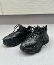 BALENCIAGA | バレンシアガ　トリプルS ２０２３年モデル(シューズ)