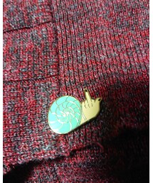 メッセージの強いピン | ファッション雑貨