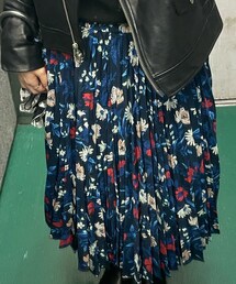 Mila Owen | スカート