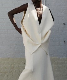 ZARA | オーバーサイズニットベスト　XS-S(ベスト)