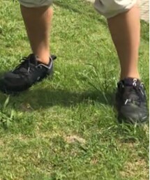 On | スニーカー