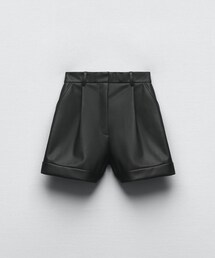 ZARA | FAUX LEATHER PLEATED BERMUDA SHORTS(パンツ)