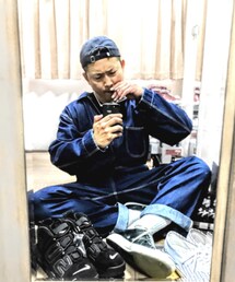 🔸靴イジリー岡田😏 | 🔸ストレス発散💦　ボロをピッカピカに蘇らせる👟✨(その他)
