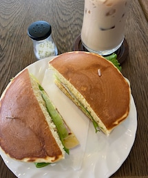 🔸今日のパンケーキ🥞 | 🔸トミィ(錦糸町)  サンバーガー 700円　カフェオレ 610円(その他)