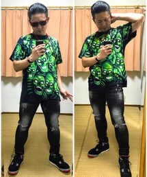 🔸基本コーデ😎‼️ | 🔸リキッドブルー  暗闇で光る蓄光加工のスカル柄Tシャツ✨(その他)