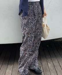 LOWRYS FARM | スラックス