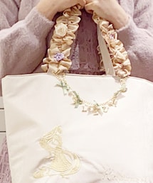 Maison de FLEUR | チャーム