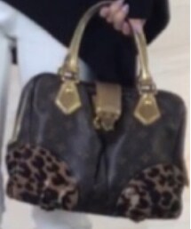 LOUIS VUITTON | ショルダーバッグ