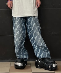 BALENCIAGA | デニムパンツ