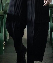 HOMME PLISSE ISSEY MIYAKE | チノパンツ