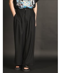 MAISON SPECIAL | Buzzam-Tuck Prime-Wide Pants
BLK / 0(スラックス)