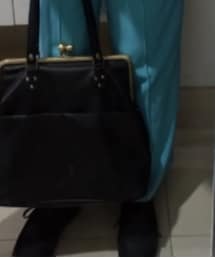 GU | スラックス