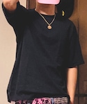 GU(ジーユー)の「トップス(Tシャツ/カットソー)」