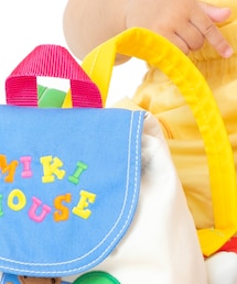 MIKI HOUSE | 色鮮やかで、どんな服にも似合う可愛いリュックです!パンパースLのパンツタイプが3枚入ります。(バックパック/リュック)