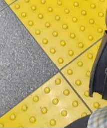 UNIQLO | スラックス