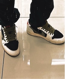 TRAVIS SCOTT | スニーカー