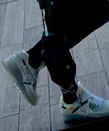 off white | スニーカー