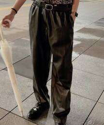 HARE | スラックス