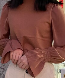 GU | プリーツスリーブクルーネックセーター(トップス)