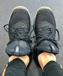 UNDER ARMOUR | スニーカー