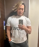 LOW IQ 01の「トップス(Tシャツ/カットソー)」