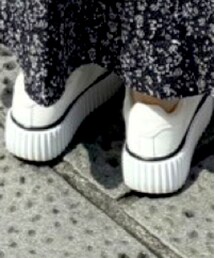 Java | スニーカー