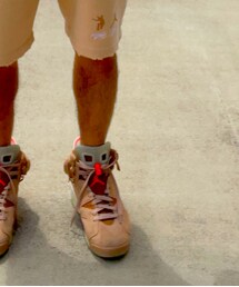 TRAVIS SCOTT | スニーカー