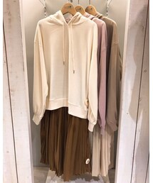 earth music&ecology | SET ITEMS 連帽百摺裙組合(パーカー)