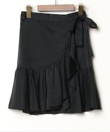 JILL STUART | ベスフリルスカート𓂃🎀𓈒𓏸サテン🤔滑らかな生地のミニスカート🍀フリルとウエストのリボンがポイントʚ🎀ɞ(スカート)