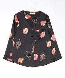 SNIDEL | ノーカラープリントブラウス🌸オレンジの花柄のブラウス🍊(シャツ/ブラウス)