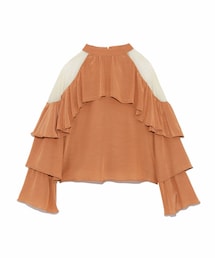 LILY BROWN | チュールコンビフリルトップス🍊肩はシアー素材になっている🧡胸元から袖に続くヒラヒラのフリルが可愛い🥰❤️(シャツ/ブラウス)