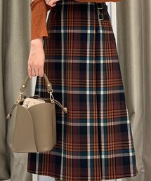 Te chichi | スカート