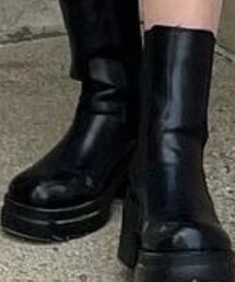 Treat Ürself | ブーツ