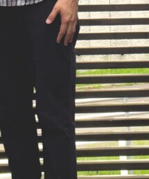 UNIQLO | センタークリースを入れて、スラックス風に(チノパンツ)