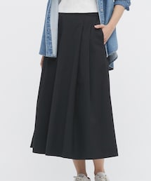 UNIQLO | ボリュームタックスカート(スカート)
