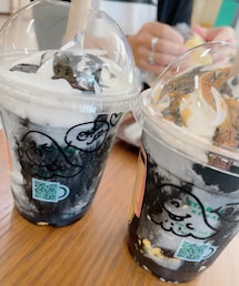 うさこのスウィーツ同盟会 | 手前のがカスタムした私の😌カップにおばけちゃんイラスト描いて貰っちゃってました👻💕(福袋/福箱)