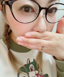 メイクもカーキ入れました | アイシャドウ