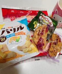 うさこのスウィーツ同盟会 | 実家に帰ったらまた娘と私に用意されていたお菓子たち‪🍘‬娘は抹茶味🍵やお煎餅が好きなので渋めチョイス！謝謝だぜ！パリルってお煎餅が美味しかったよー🌽🧀(福袋/福箱)