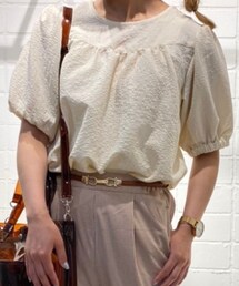 ehka sopo | 後ろリボンパフスリーブブラウス　着用color:キナリ　その他color:ラベンダー・ブラック(シャツ/ブラウス)