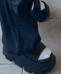 CHARLES & KEITH | サンダル