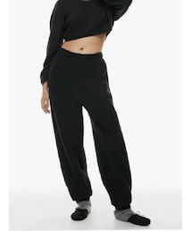 Aritzia | チノパンツ