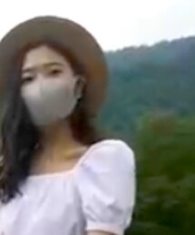 BEAMS | 黒リボンが後ろで大きく巻かれていてかわいいのですが、この写真では見えず…(帽子)