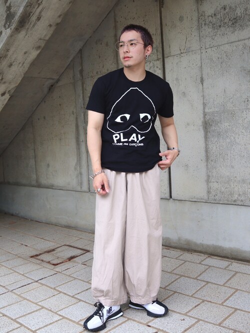 SNSで大バズり！【COMME des GARCONS】Tシャツ カップルコーデに C｜COMME des GARCONSのTシャツ/カットソーを使った
