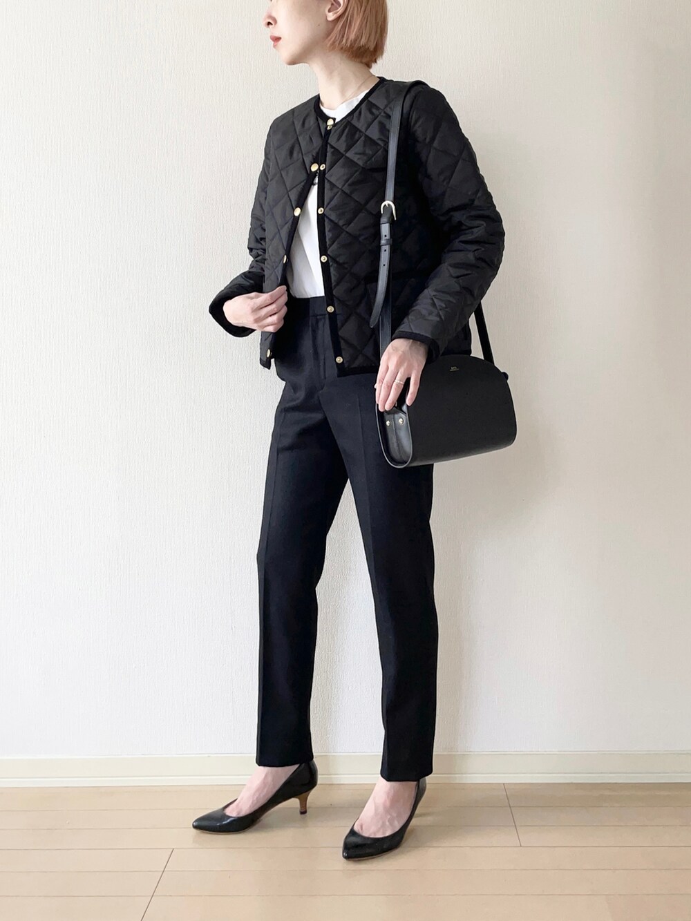 𝐀𝐍𝐘｜Traditional Weatherwearのノーカラージャケットを使った