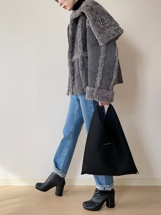 𝐀𝐍𝐘｜PERVERZEのムートンコートを使ったコーディネート - WEAR