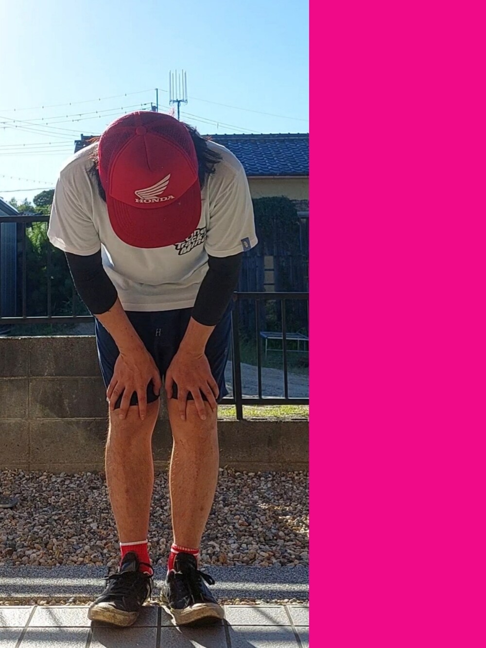 「🎙️T字路s、🎵これさえされば、フジロック、メタモルフォーゼ、古着MIX、プチプラ、フェススタイル、Tシャツ重ね着、重ね着、ワンスター、メッシュキャップ、オズワルド、ショートパンツ、短パン、バンドT」|「HONDAのアイテム(キャップ、レッド系)」を使った、Neggyさん(メンズ・165cm)の夏コーディネートの2枚目の写真